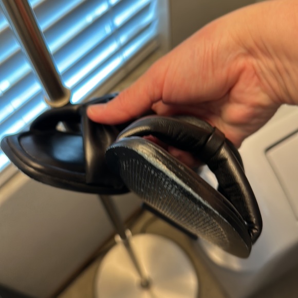 SCHUTZ Fairy Leather Slide Sandals - Picture 10 of 10